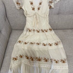 Baevely Cream and Brown Embroidered Dress S